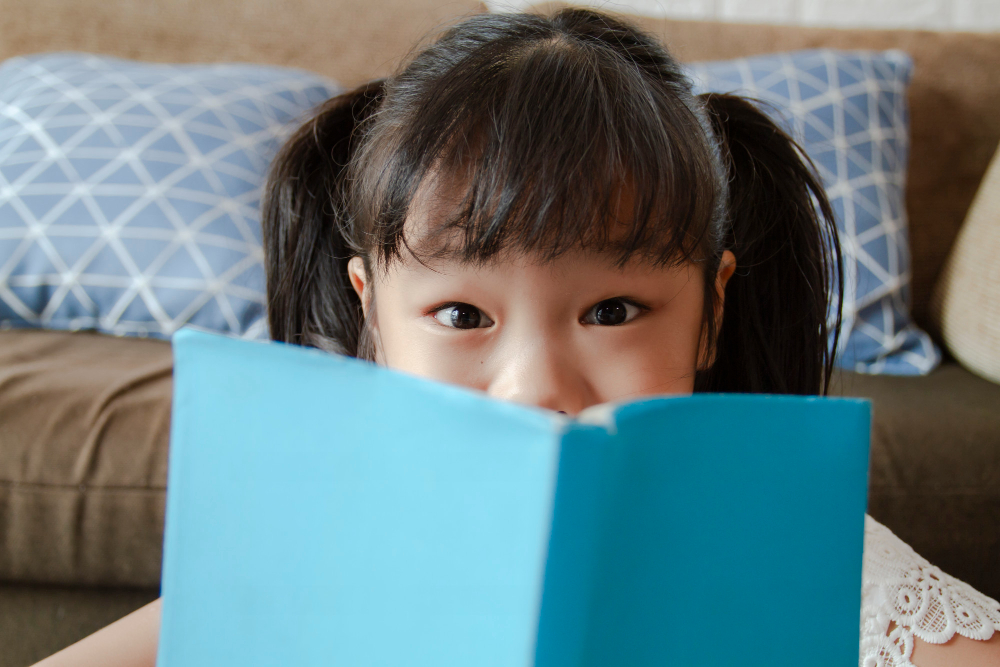ทำไมการอ่านนิทานเด็กถึงช่วยฝึกภาษาได้ดี